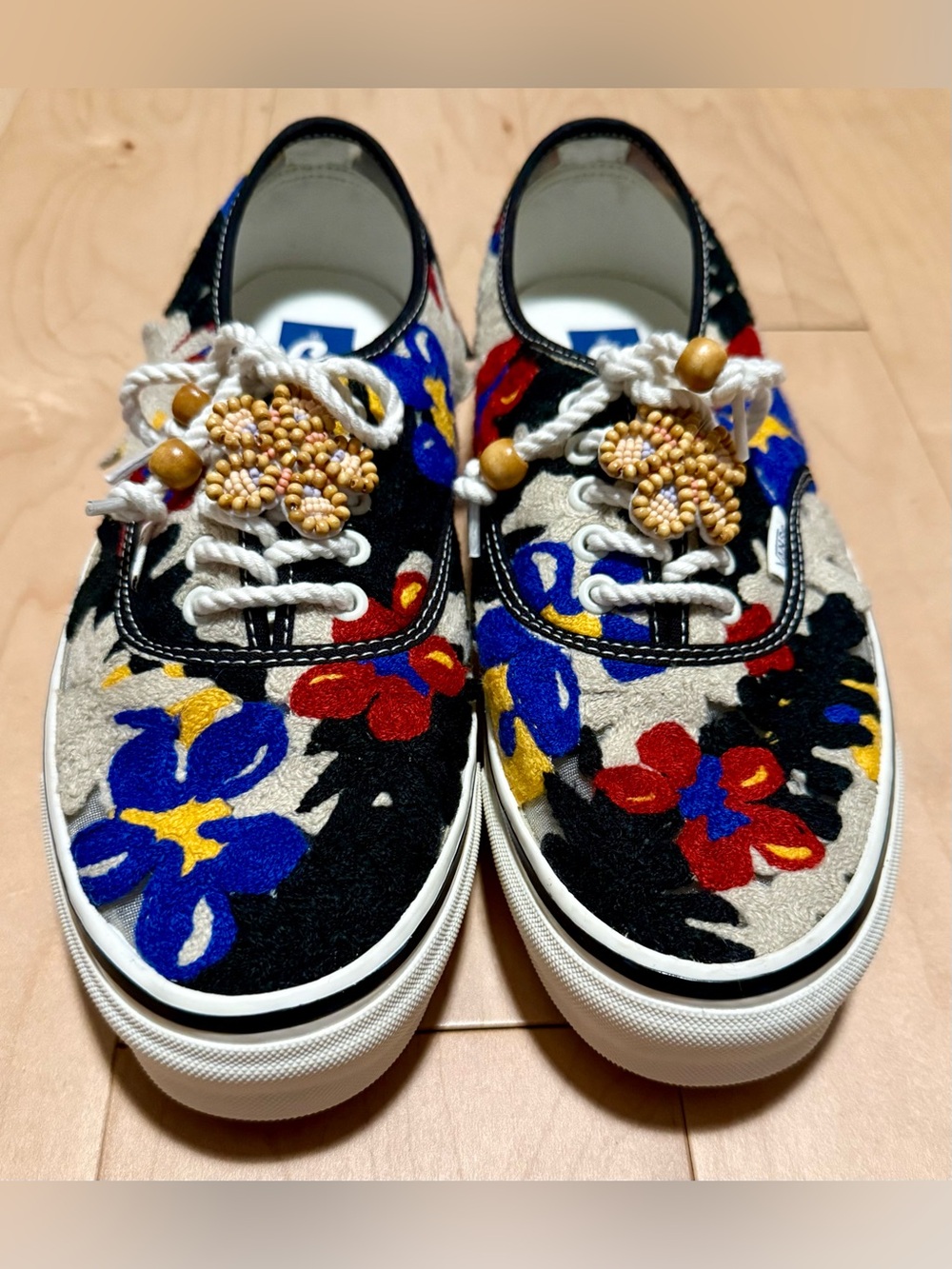 NWOB Vans Premium Authentic 44 Needlework Shoes Sneakers Floral Men’s US 10.5 - Picture 3 of 7